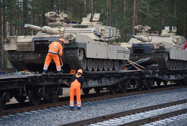 Vaizdo įraše parodytas naujas geležinkelis Lietuvoje NATO pajėgoms perkelti Vaizdo įraše parodytas naujas geležinkelis Lietuvoje NATO pajėgoms perkelti - Sputnik Lietuva