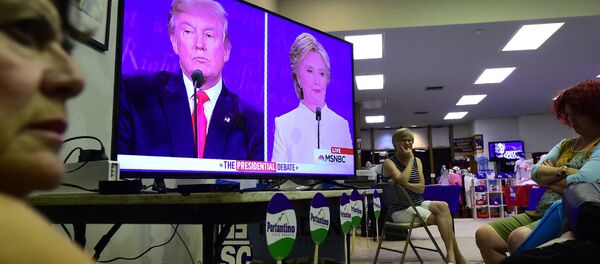 Предвыборные дебаты Хиллари Клинтон и Дональда Трампа - Sputnik Литва