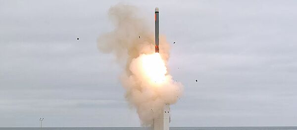 Запуск американской ракеты, архивное фото Запуск американской ракеты, архивное фото - Sputnik Lietuva