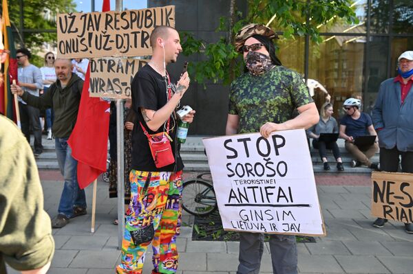 Акция против расизма в Вильнюсе - Sputnik Литва