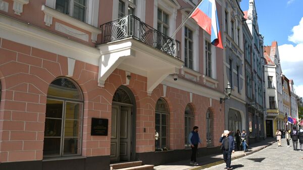 Здание посольства РФ в Таллине, архивное фото - Sputnik Литва
