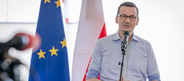 Премьер-министр Польши Матеуш Моравецкий Премьер-министр Польши Матеуш Моравецкий - Sputnik Литва