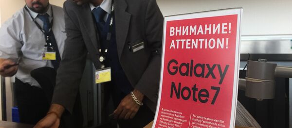 Объявление об условиях перевозки смартфона Samsung Galaxy Note 7 - Sputnik Литва