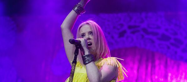 Солистка популярной рок-группы Garbage Ширли Мэнсон - Sputnik Литва