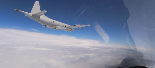 Su-27 virš Baltijos jūros perėmė amerikiečių bombonešius B-52H Su-27 virš Baltijos jūros perėmė amerikiečių bombonešius B-52H - Sputnik Lietuva