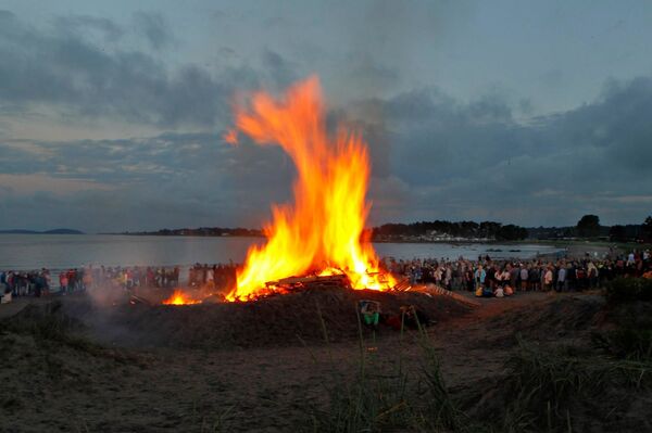 Иванов день в Европе: дата праздника, главные традиции, приметы и история - Sputnik Литва