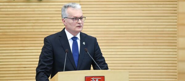 Выступление президента Литвы Гитанаса Науседы перед Сеймом - Sputnik Литва