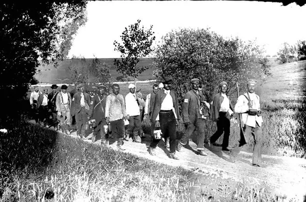 Sušaudymas be senaties termino: kaip lenkai nužudė sovietinę Raudonojo kryžiaus misiją Sušaudymas be senaties termino: kaip lenkai nužudė sovietinę Raudonojo kryžiaus misiją - Sputnik Lietuva