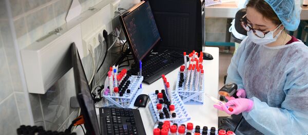 Тестирование на COVID-19  - Sputnik Литва