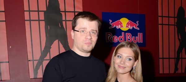 Kristina Asmus ir Garikas Charlamovas Kristina Asmus ir Garikas Charlamovas - Sputnik Lietuva