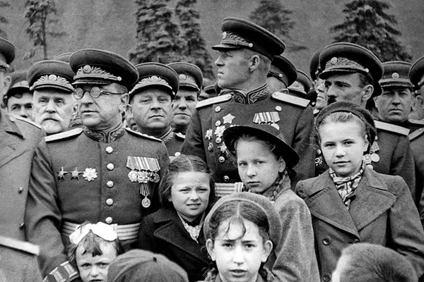 Парад Победы на Красной площади 24 июня 1945 года Парад Победы на Красной площади 24 июня 1945 года - Sputnik Lietuva