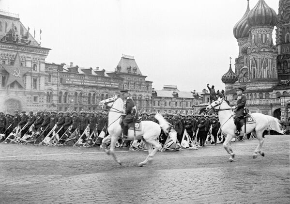Парад Победы на Красной площади в Москве 24 июня 1945 года - Sputnik Lietuva
