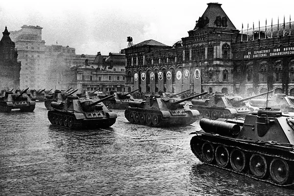 Парад Победы на Красной площади 24 июня 1945 года Парад Победы на Красной площади 24 июня 1945 года - Sputnik Lietuva