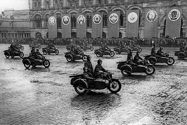 Парад Победы на Красной площади 24 июня 1945 года Парад Победы на Красной площади 24 июня 1945 года - Sputnik Lietuva