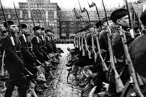 Парад Победы на Красной площади 24 июня 1945 года Парад Победы на Красной площади 24 июня 1945 года - Sputnik Lietuva