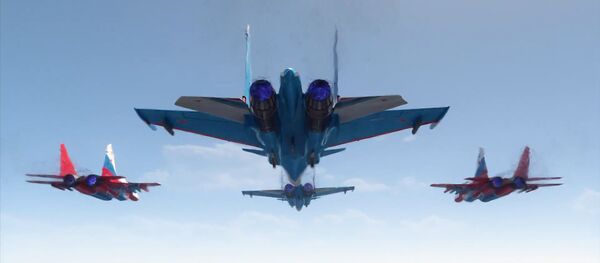 Воздушная часть парада Победы в Москве Воздушная часть парада Победы в Москве - Sputnik Литва