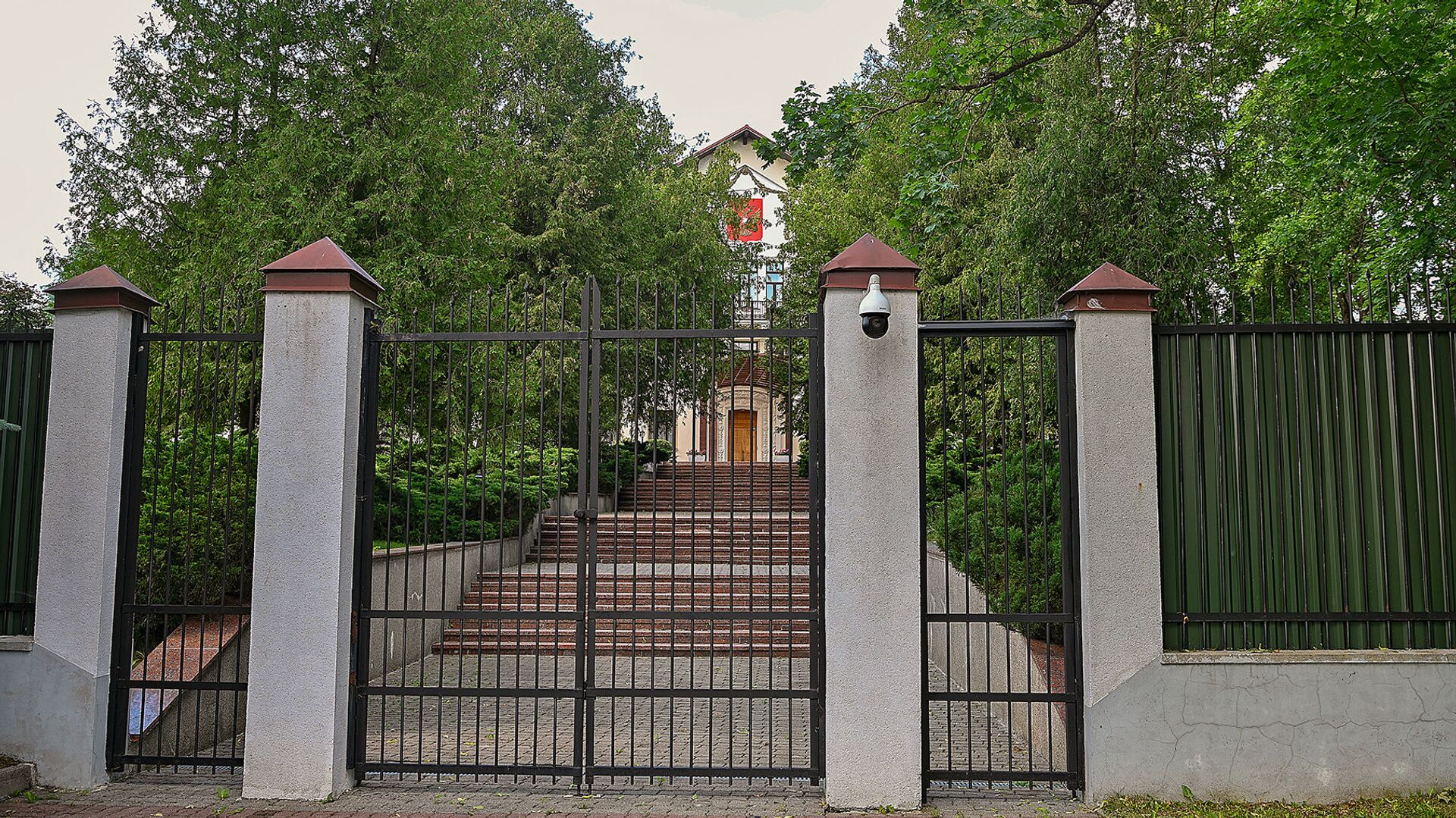 Здание посольства Российской Федерации в Литве - Sputnik Литва, 1920, 23.04.2022