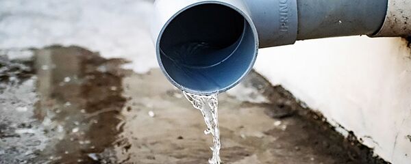 Водосточная труба Водосточная труба - Sputnik Lietuva