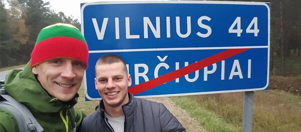 Саулюс Багдонас за 41 день прошел 1300 км и собрал более 20 тысяч евро для детей больных раком Саулюс Багдонас за 41 день прошел 1300 км и собрал более 20 тысяч евро для детей больных раком - Sputnik Lietuva