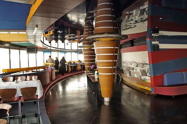 Ресторан Млечный путь (Paukščių takas) в Вильнюсе - Sputnik Литва