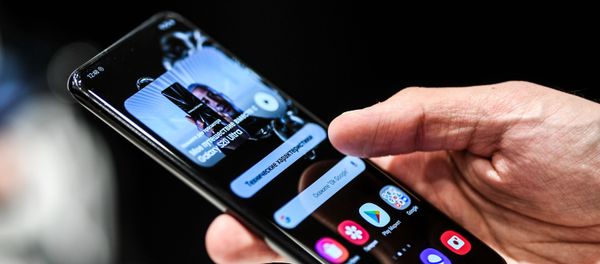 Новая линейка смартфонов Samsung Galaxy S20 в России - Sputnik Lietuva