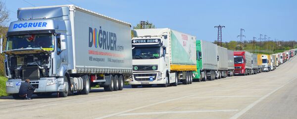 Фуры дальнобойщиков, архивное фото - Sputnik Литва