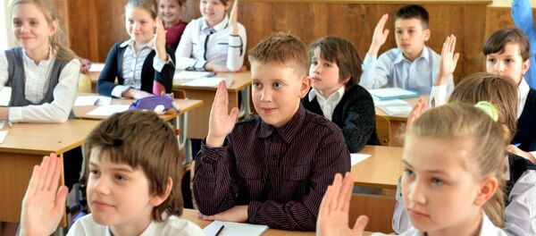 Дети на уроке - Sputnik Литва