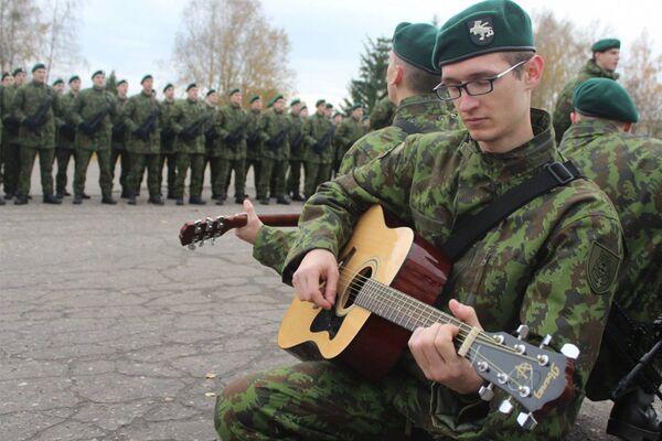 Присягу приняли последние в этом году призывники - Sputnik Литва