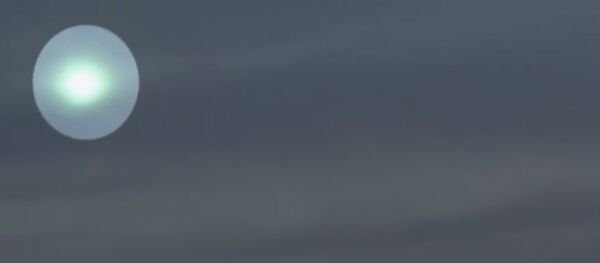 Зеленый, светящийся и неопознанный летающий объект над Японией - Sputnik Литва