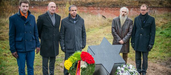 В Каунасе открыли памятник жертвам Холокоста - Sputnik Литва