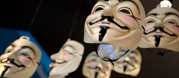 Маска Гая Фокса - символ хакерской группы Anonymous - Sputnik Литва