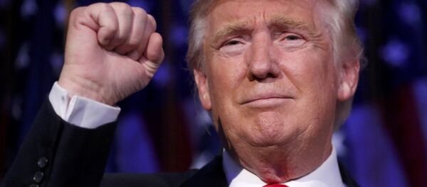 Президент США Дональд Трамп обращается к гражданам Президент США Дональд Трамп обращается к гражданам - Sputnik Lietuva