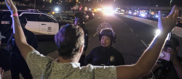 Протесты в США против нового президента Трампа - Sputnik Литва