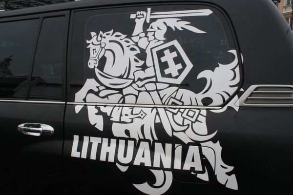 Эмблема литовского экипажа в ралли Дакар - Sputnik Литва