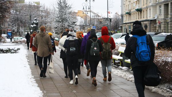 Туристы на улице Вокечю - Sputnik Литва