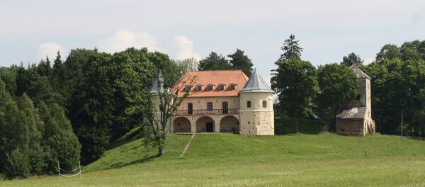 Замок-крепость на холме в Норвилишкес Замок-крепость на холме в Норвилишкес - Sputnik Lietuva