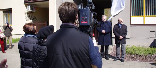 Мэр Вильнюса проигнорировал открытие мемориальной доски Банионису - Sputnik Литва