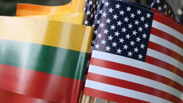 Флаги Литвы и США - Sputnik Литва