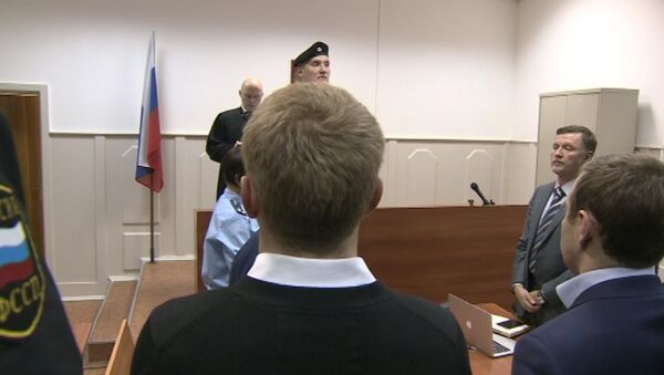 Вынесение вердикта по делу Алексея Улюкаева. Кадры из Басманного суда - Sputnik Литва