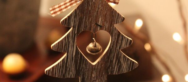 Новогодние игрушки Новогодние игрушки - Sputnik Литва