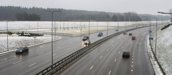 Вильнюсская объездная дорога в районе Каролинишкес Вильнюсская объездная дорога в районе Каролинишкес - Sputnik Lietuva