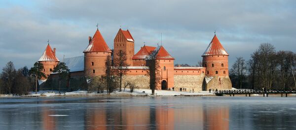 Тракайский замок зимой Тракайский замок зимой - Sputnik Lietuva