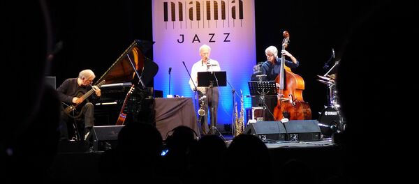 Музыканты американской группы Oregon на сцене Музыканты американской группы Oregon на сцене - Sputnik Литва