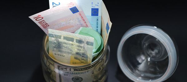 Денежные купюры Денежные купюры - Sputnik Литва