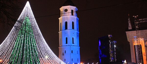 Рождественская елка Вильнюса Рождественская елка Вильнюса - Sputnik Литва