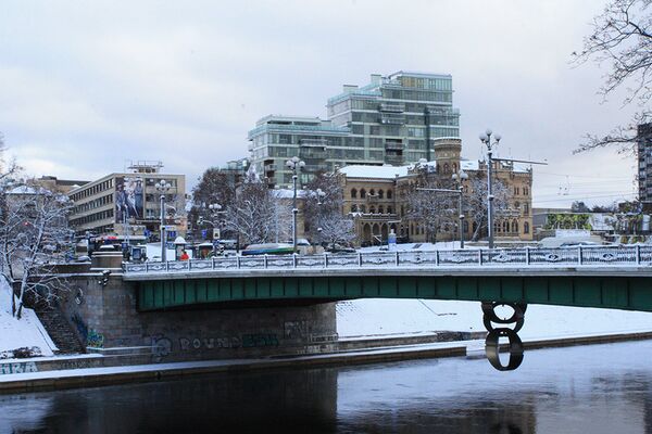 Зеленый мост Вильнюса зимой - Sputnik Литва