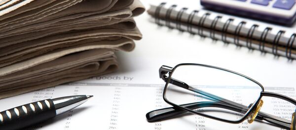 Очки и газеты - Sputnik Литва