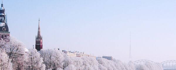 Зимняя Рига, набережная 18 ноября - Sputnik Lietuva