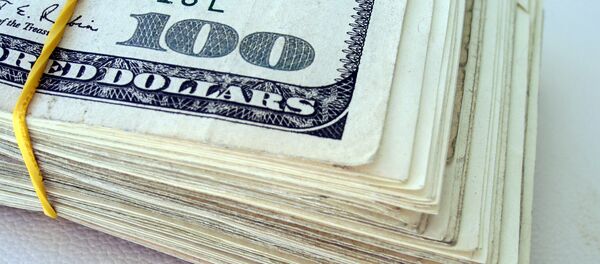 Пачка долларов Пачка долларов - Sputnik Lietuva