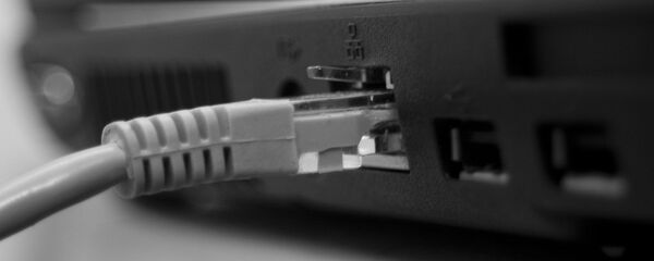 Кабель Интернет соединения Кабель Интернет соединения - Sputnik Литва